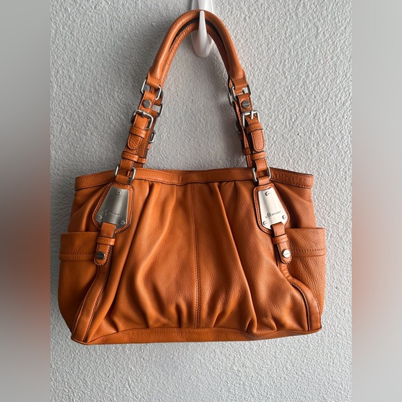 b. makowsky Handbags - B.Makowsky Leather Orange Hardware Shoulder Handbag * see photos small marks*